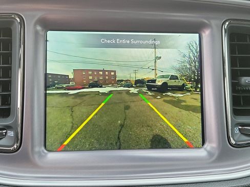 Used 2020 Dodge Challenger SRT Hellcat image 18