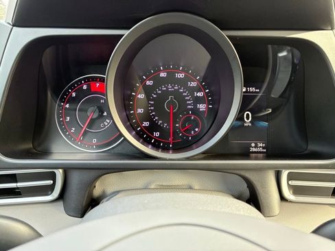 Used 2023 Hyundai Elantra SEL image 25