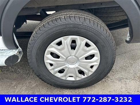 Used 2024 Ford Transit 250 Low Roof w/ Exterior Upgrade Package image 10
