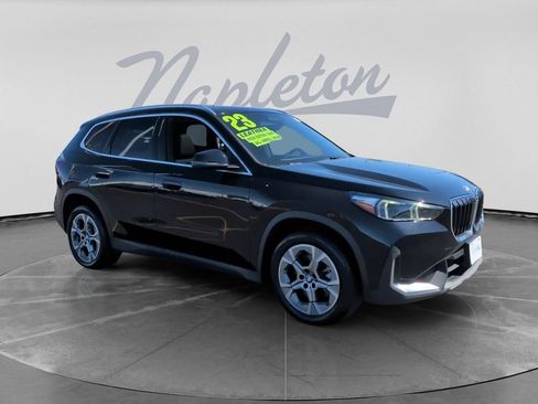 Used 2023 BMW X1 xDrive28i AWD/4WD image 3