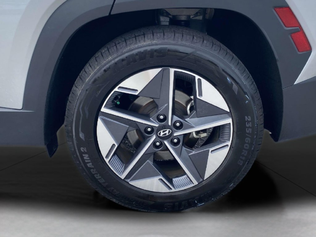 Used 2025 Hyundai Tucson SEL FWD image 8