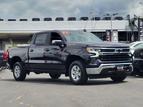 Used 2023 Chevrolet Silverado 1500 LT RWD image 32