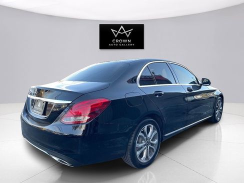 Used 2017 Mercedes-Benz C 300 Sedan image 5