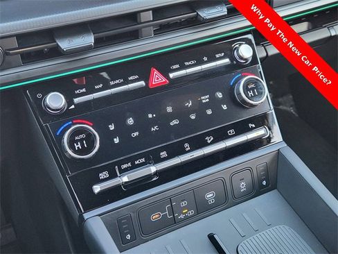 Certified 2025 Hyundai Santa Fe Calligraphy image 13