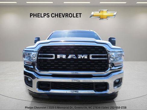 Used 2024 RAM 3500 Big Horn AWD/4WD image 4