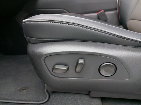 Used 2026 Chevrolet Silverado EV Trail Boss image 30