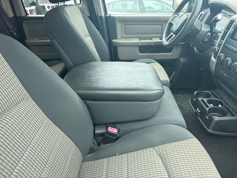 Used 2012 RAM 1500 Classic SLT AWD/4WD image 25