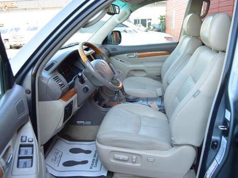 Used 2005 Lexus GX 470 AWD/4WD image 47