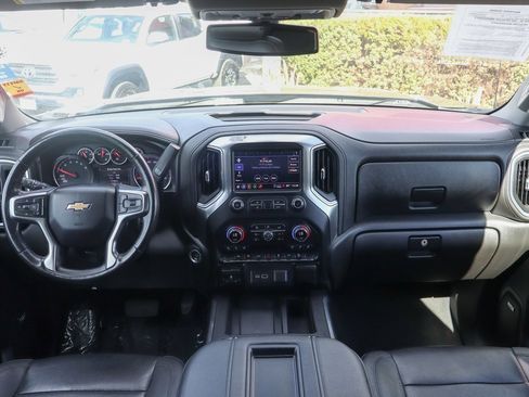 Used 2021 Chevrolet Silverado 1500 LTZ image 17