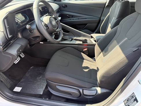 New 2026 Hyundai Elantra Sport FWD image 10