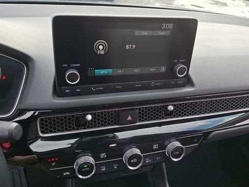 Used 2024 Honda Civic EX-L image 17