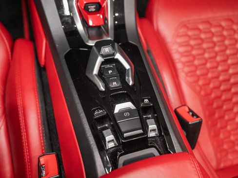 Used 2016 Lamborghini Huracan LP 610-4 AWD/4WD image 34