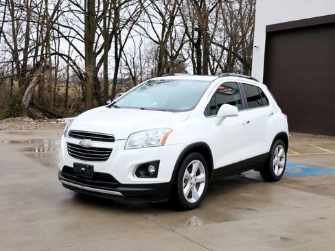 Used 2015 Chevrolet Trax LTZ image 3