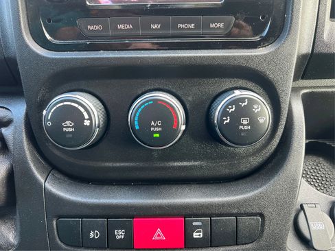 Used 2021 RAM ProMaster 2500 w/ Convenience Group image 25