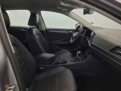 Used 2024 Volkswagen Jetta SE FWD image 21