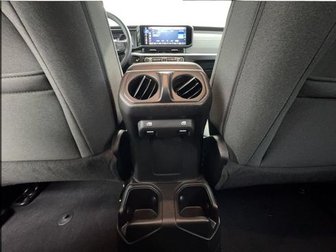 Used 2025 Jeep Wrangler Unlimited Sport AWD/4WD image 37