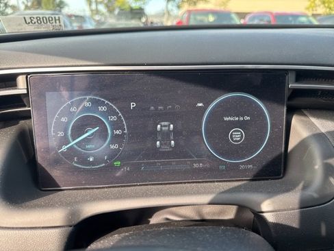 Certified 2024 Hyundai Tucson Limited image 7