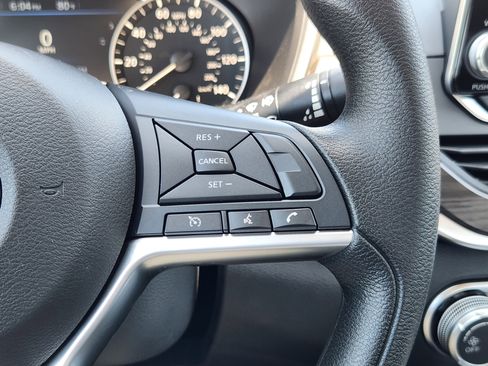 New 2025 Nissan Altima 2.5 SV image 16