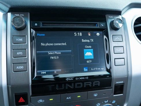 Used 2017 Toyota Tundra SR5 image 16