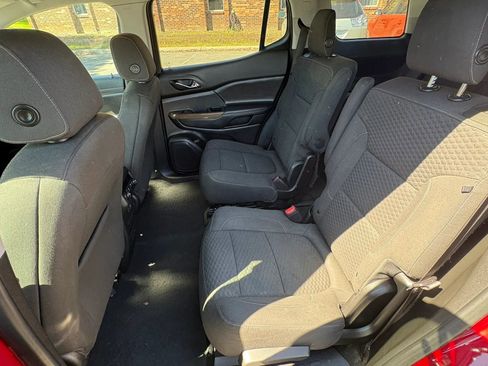 Used 2019 GMC Acadia SLE w/ LPO, Cargo Package FWD image 23