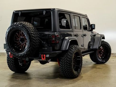 Used 2024 Jeep Wrangler Unlimited Rubicon w/ XTREMEE 35" Tire Package AWD/4WD image 7