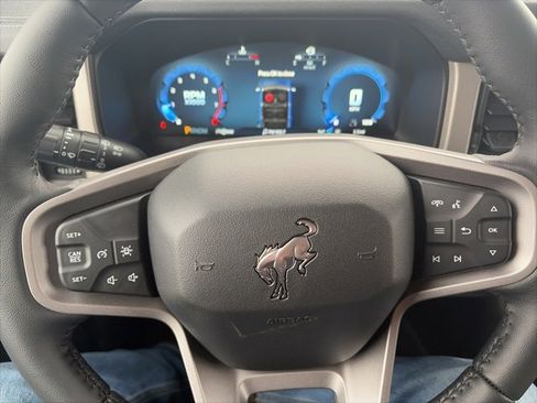 New 2025 Ford Bronco Outer Banks image 21
