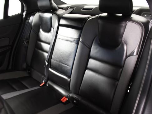 Used 2019 Volvo S60 T8 R-Design AWD/4WD image 27