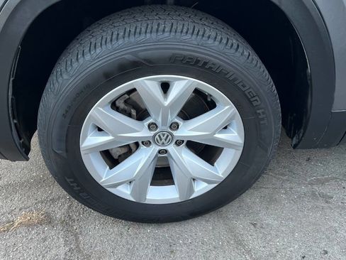 Used 2019 Volkswagen Atlas SE w/ Towing Package image 35