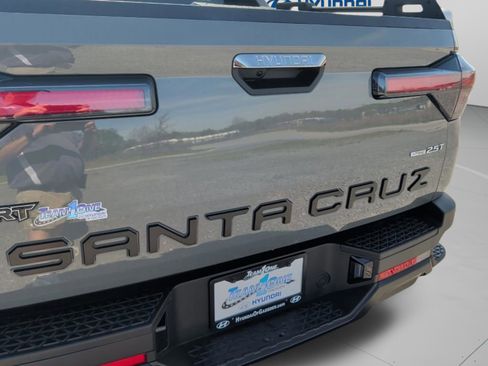 Used 2024 Hyundai Santa Cruz XRT image 16