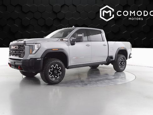 Used 2025 GMC Sierra 2500 AT4X image 7
