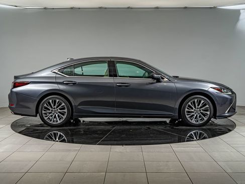 Used 2019 Lexus ES 350 w/ Premium Package FWD image 4