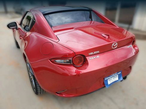 Used 2017 MAZDA MX-5 Miata RF Grand Touring RWD image 4