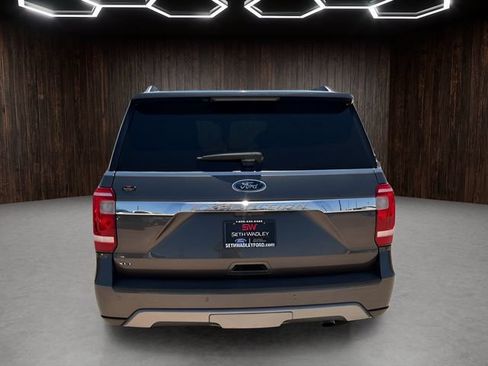 Used 2019 Ford Expedition XLT w/ Equipment Group 202A RWD image 6