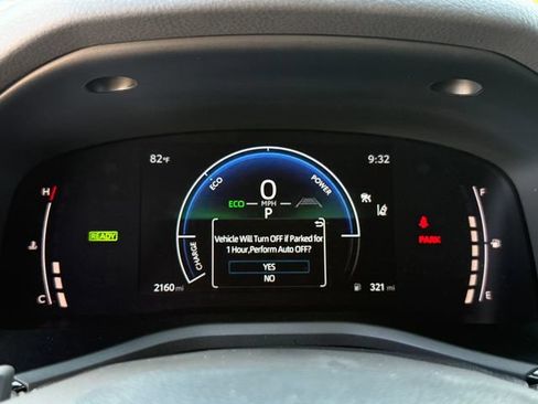 Used 2026 Toyota Camry SE w/ Convenience Package FWD image 17