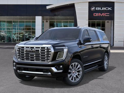 New 2026 GMC Yukon XL Denali w/ Sun & Power Step Package image 6