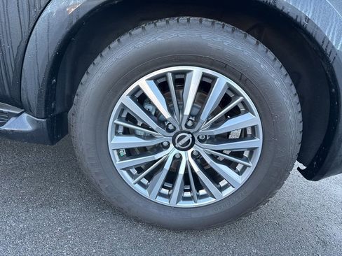 Used 2021 Nissan Armada SL w/ Captain's Chairs Package image 33