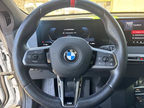 Certified 2025 BMW iX M60 image 29