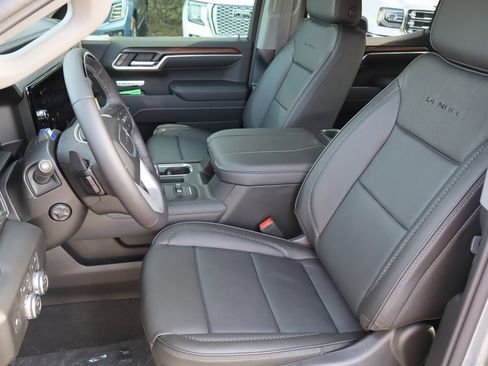 New 2026 GMC Sierra 1500 Denali image 13