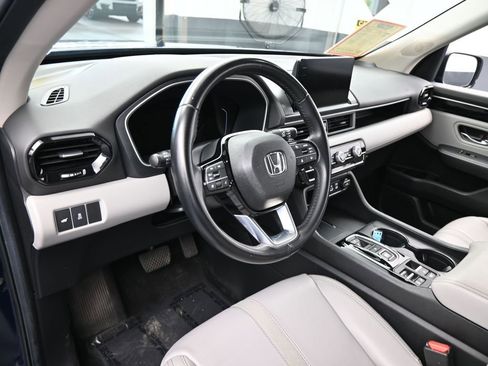 Used 2023 Honda Pilot EX-L image 10