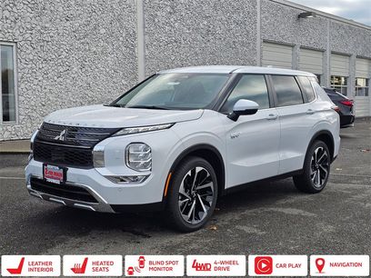 New 2025 Mitsubishi Outlander SE