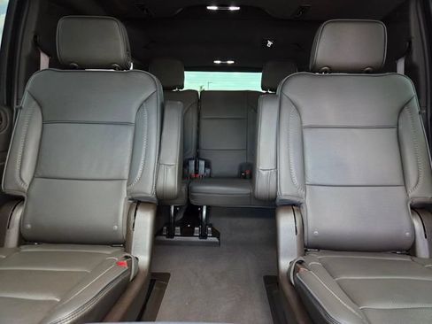 Used 2023 GMC Yukon XL Denali w/ LPO, Floor Liner Package AWD/4WD image 12