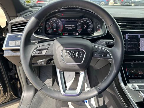 Certified 2025 Audi Q8 Premium Plus w/ Premium Plus Package AWD/4WD image 13