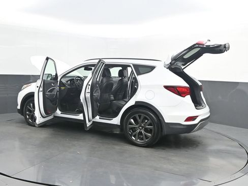 Used 2018 Hyundai Santa Fe Sport image 36