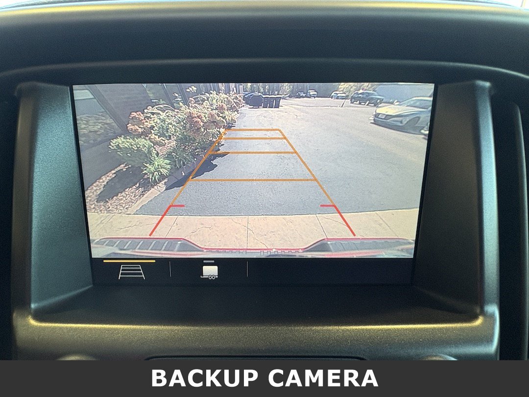 Used 2021 GMC Canyon AT4 w/ Driver Alert Package AWD/4WD image 18