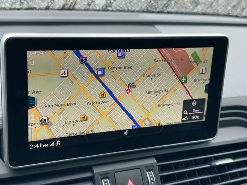 Used 2018 Audi Q5 2.0T Premium image 21