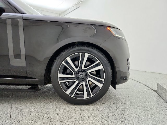 Certified 2023 Land Rover Range Rover SE AWD/4WD image 31