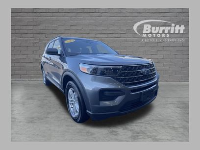 Used 2023 Ford Explorer XLT w/ Class IV Trailer Tow Package
