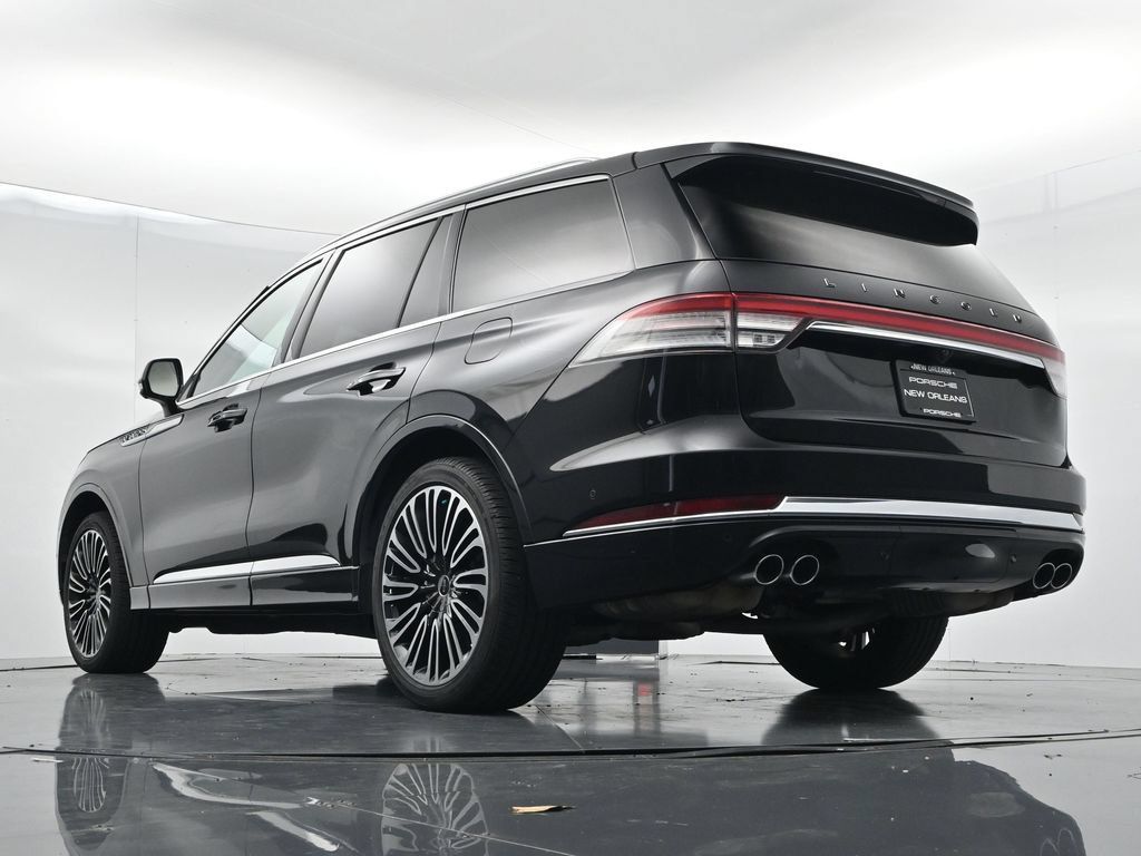 Used 2021 Lincoln Aviator Black Label w/ Class IV Trailer Tow Package AWD/4WD image 22