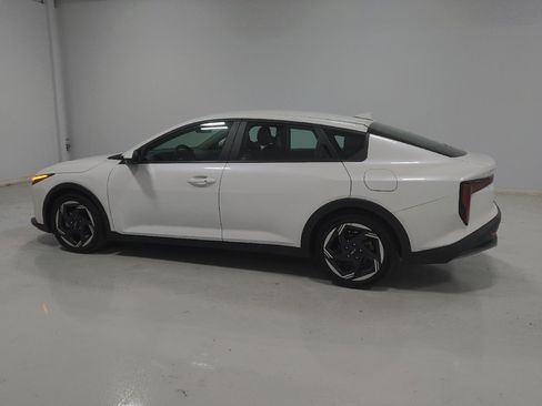 Used 2025 Kia K4 EX FWD image 3