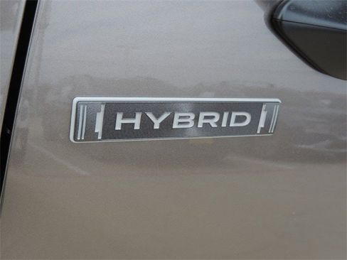 New 2025 Subaru Forester Limited image 10